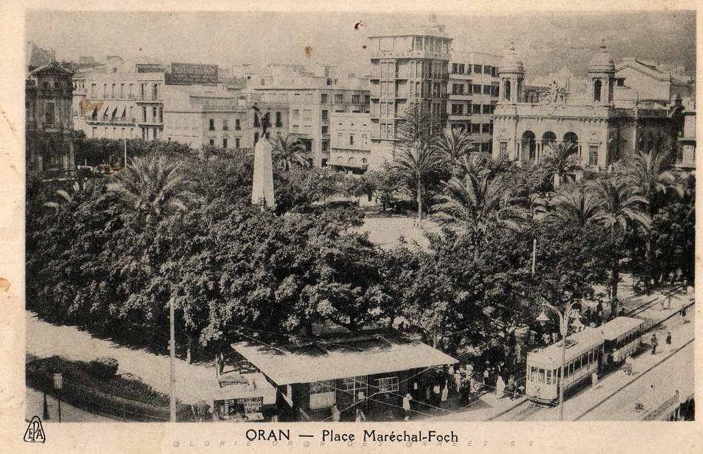 77 place Foch.JPG